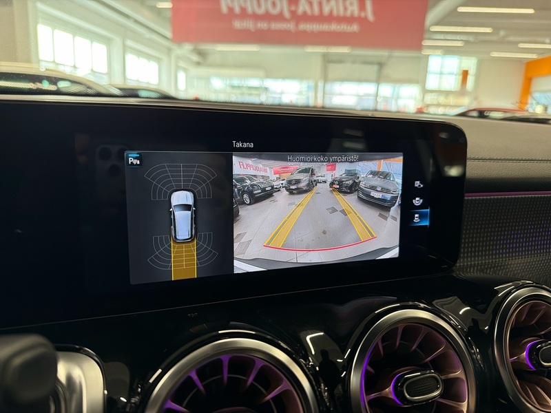 Mercedes-Benz EQB vaihtoauto