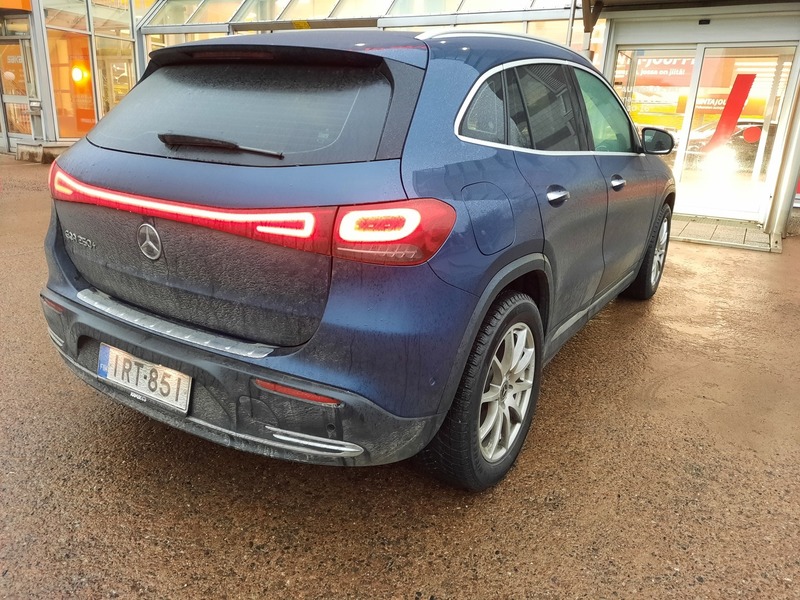 Mercedes-Benz EQA vaihtoauto