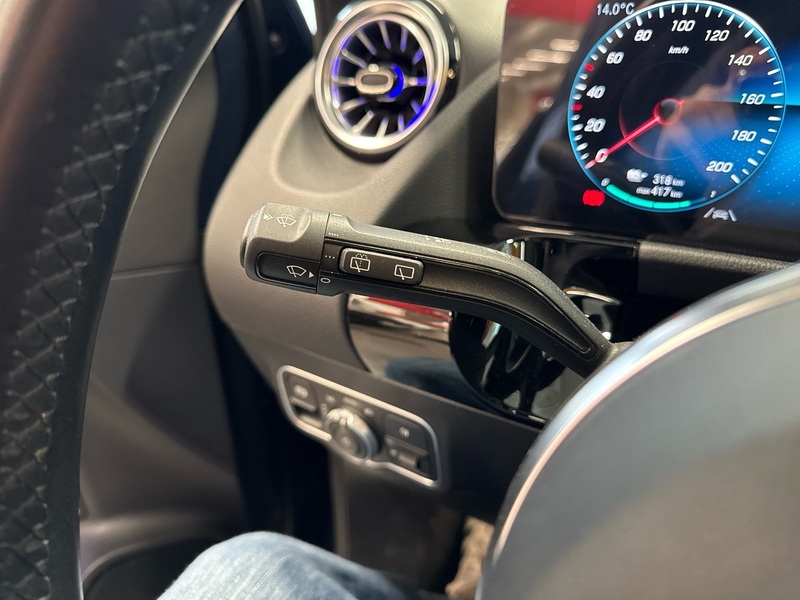 Mercedes-Benz EQA vaihtoauto