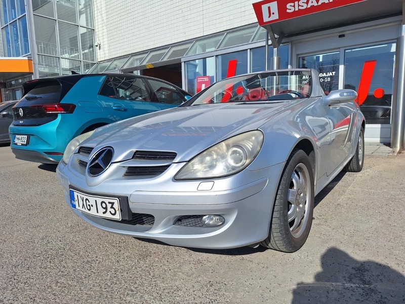 Mercedes-Benz SLK vaihtoauto