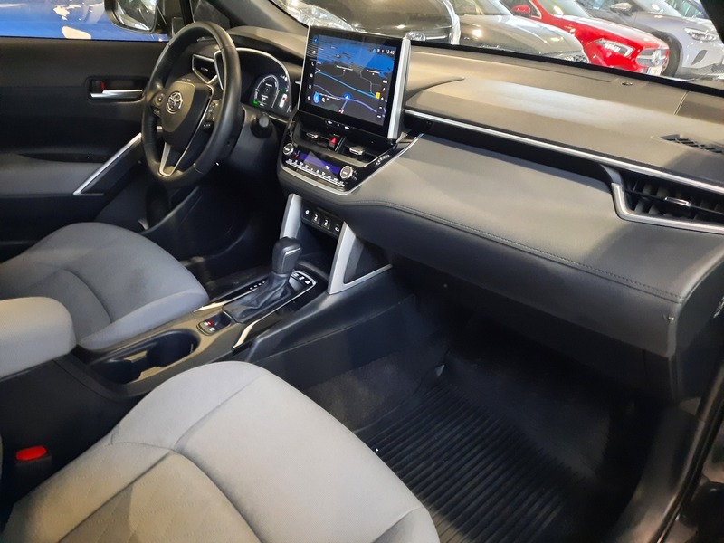 Toyota Corolla Cross vaihtoauto