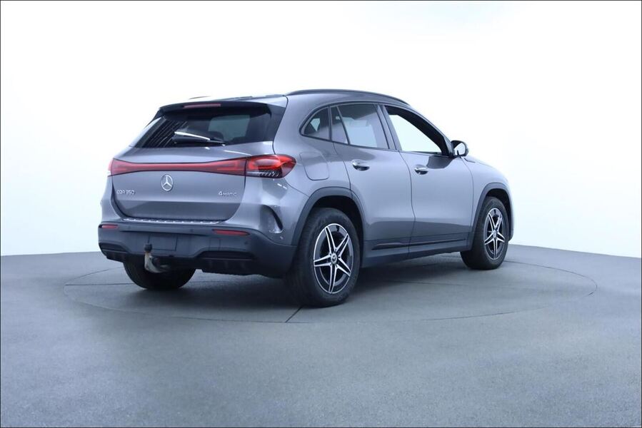 Mercedes-Benz EQA vaihtoauto