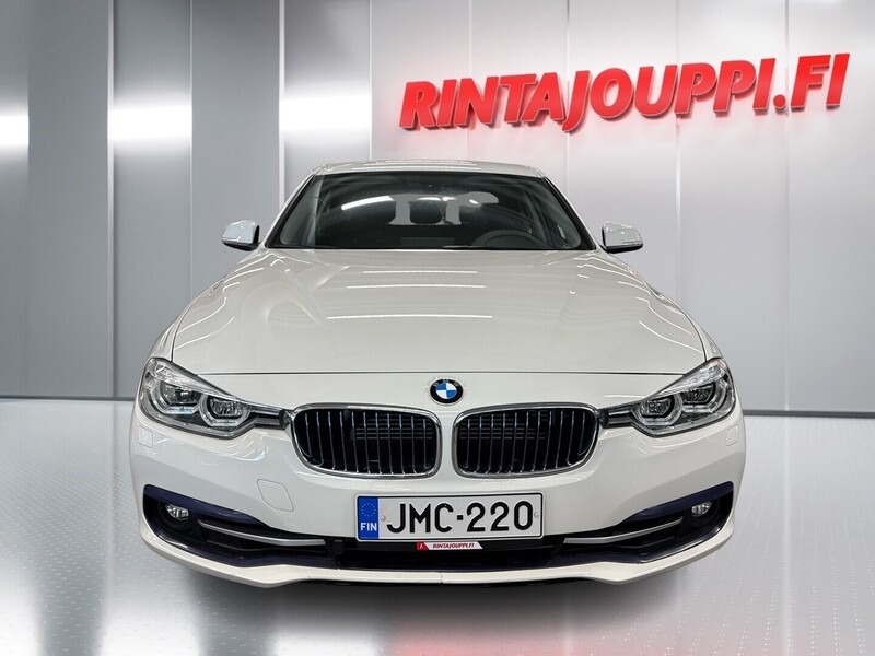 BMW 330 vaihtoauto