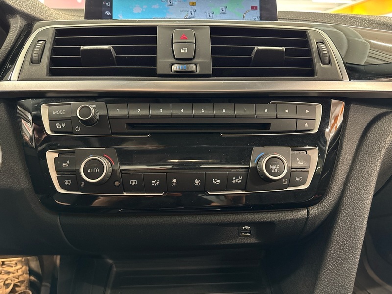 BMW 330 vaihtoauto