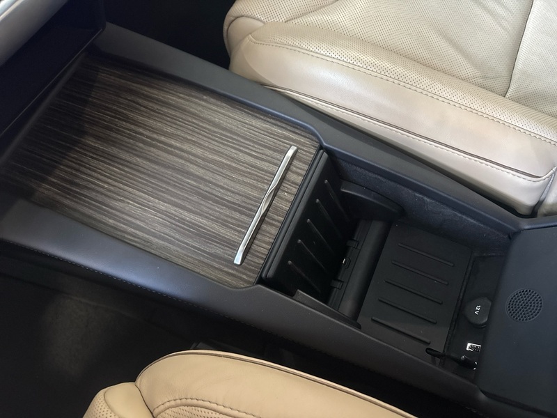 Tesla Model X vaihtoauto