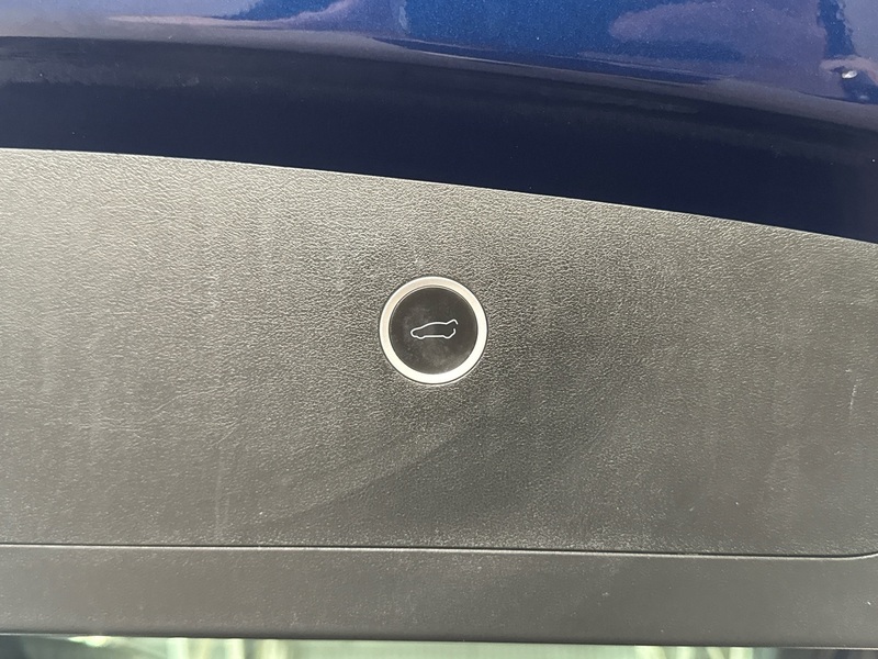 Tesla Model X vaihtoauto