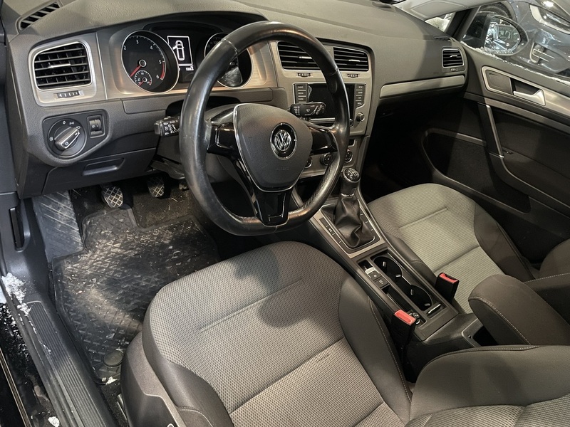 Volkswagen Golf vaihtoauto