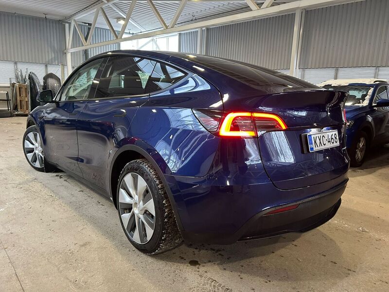 Tesla Model Y vaihtoauto