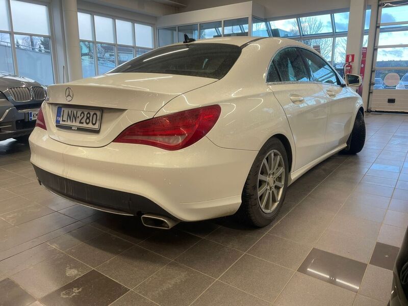 Mercedes-Benz CLA-sarja vaihtoauto