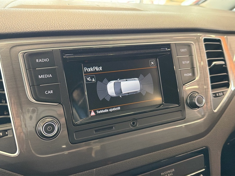 Volkswagen Golf Sportsvan vaihtoauto