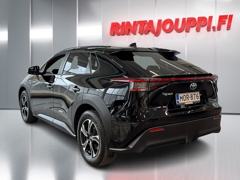 Toyota bZ4X vaihtoauto