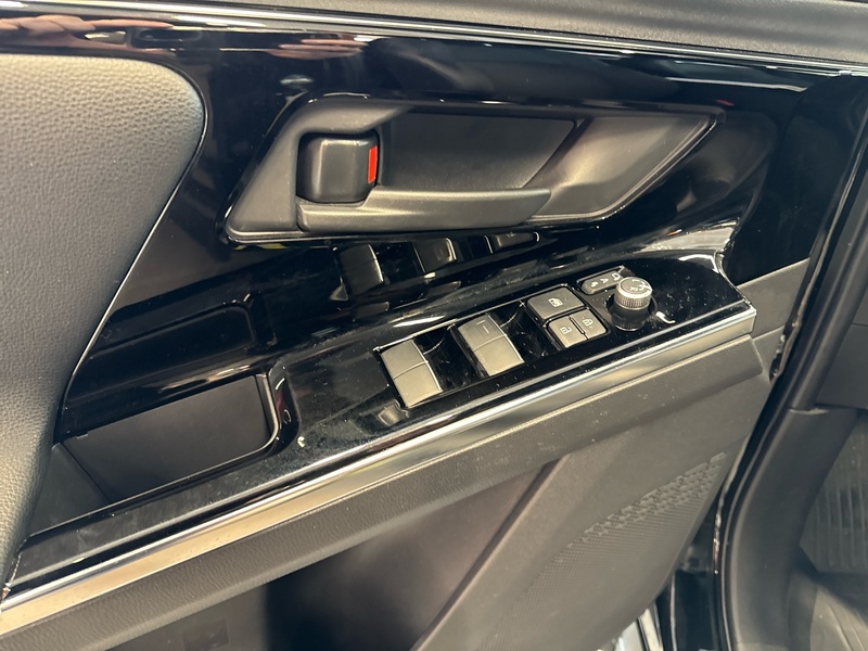 Toyota bZ4X vaihtoauto