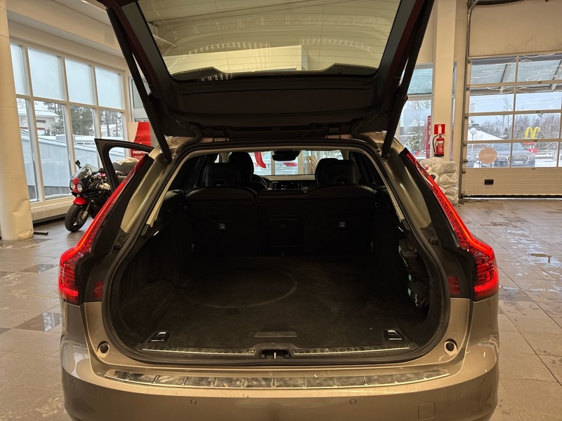 Volvo V90 vaihtoauto