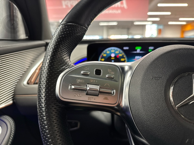 Mercedes-Benz EQC vaihtoauto