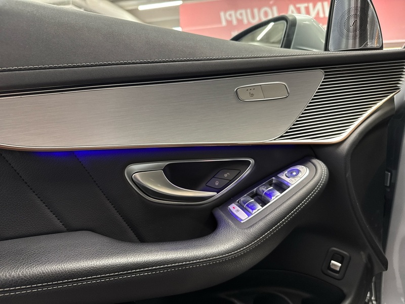 Mercedes-Benz EQC vaihtoauto