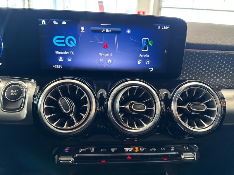 Mercedes-Benz EQB vaihtoauto