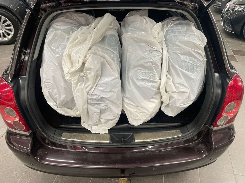 Toyota Avensis vaihtoauto