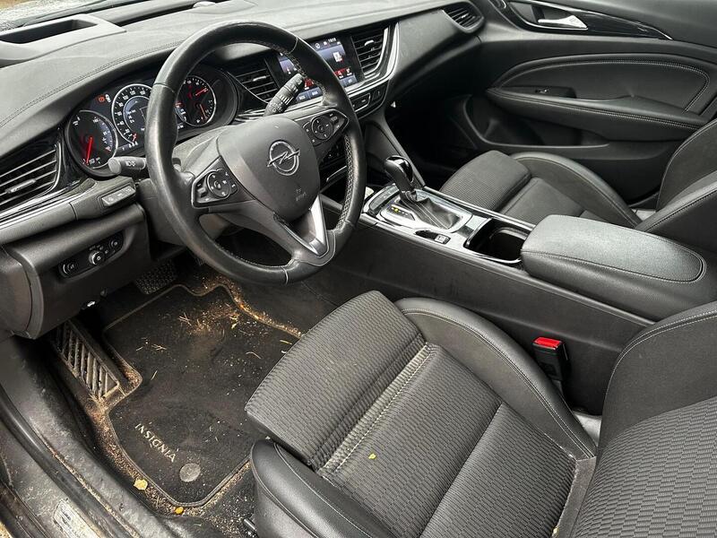 Opel Insignia vaihtoauto