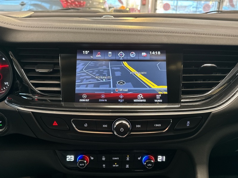 Opel Insignia vaihtoauto