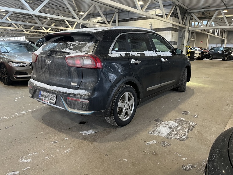 Kia Niro plug-in vaihtoauto