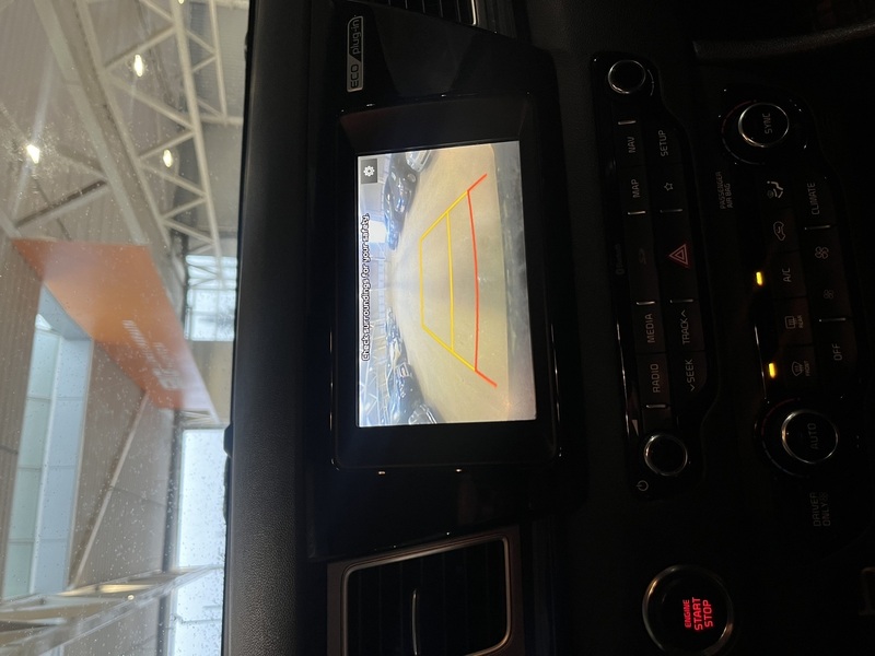 Kia Niro plug-in vaihtoauto