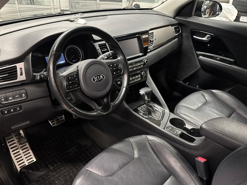 Kia Niro plug-in vaihtoauto