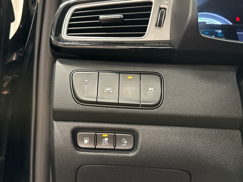 Kia Niro plug-in vaihtoauto