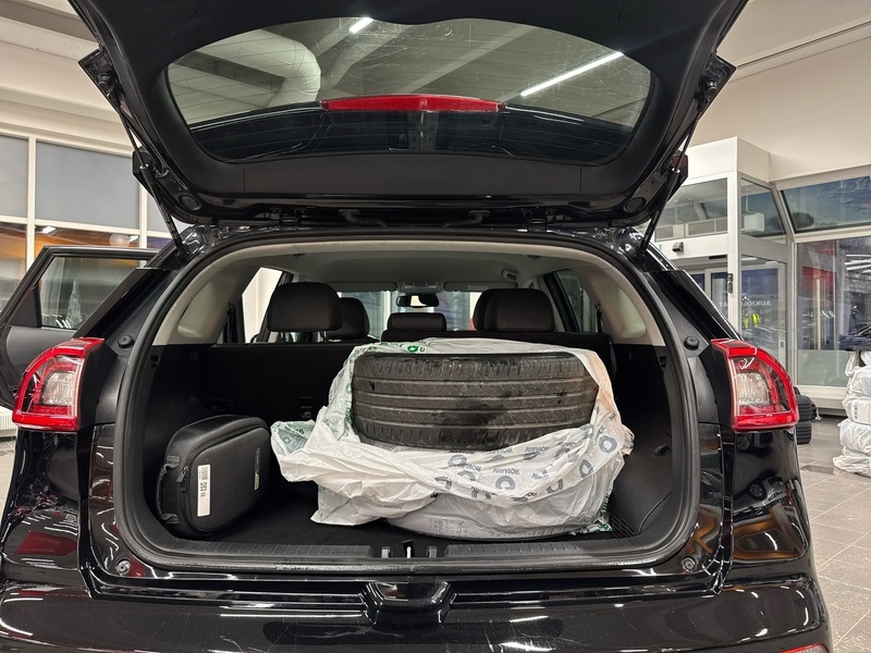 Kia Niro plug-in vaihtoauto