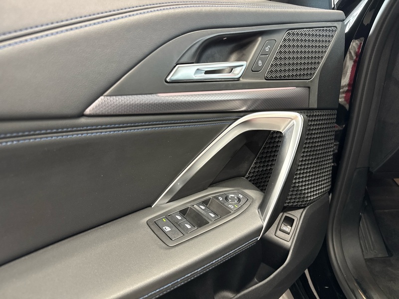 BMW iX1 vaihtoauto