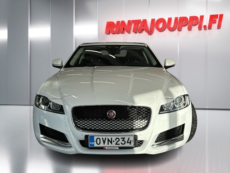 Jaguar XF vaihtoauto