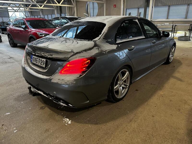 Mercedes-Benz C vaihtoauto
