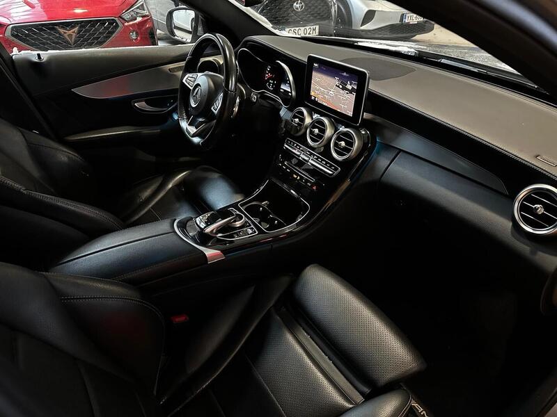 Mercedes-Benz C vaihtoauto
