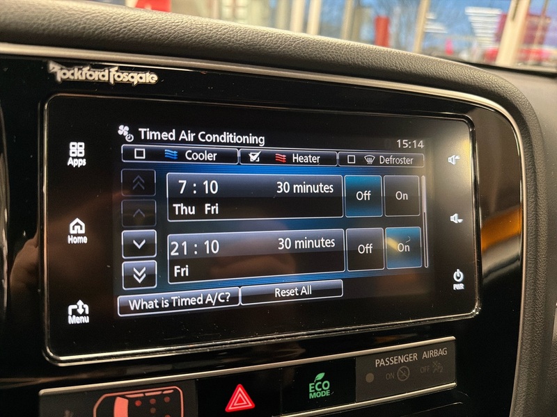 Mitsubishi Outlander PHEV vaihtoauto