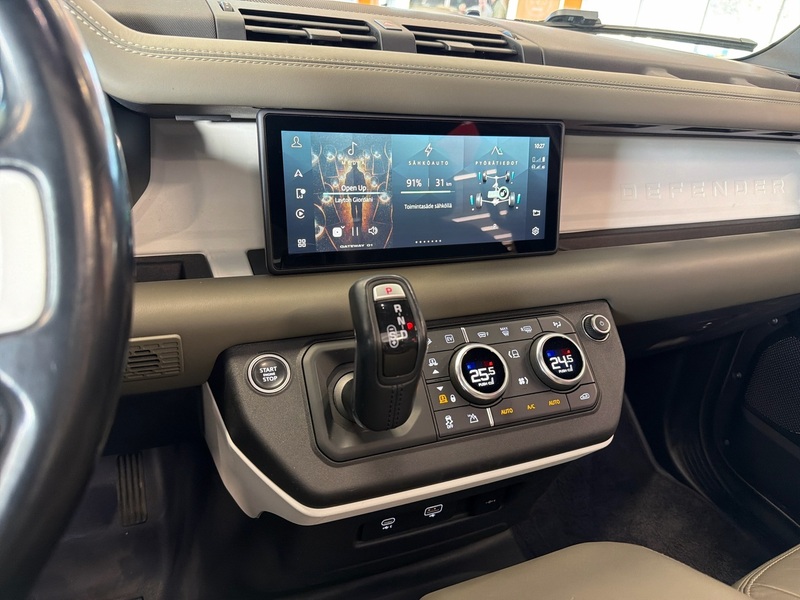 Land Rover Defender vaihtoauto
