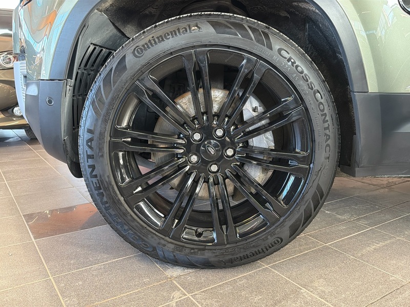 Land Rover Defender vaihtoauto