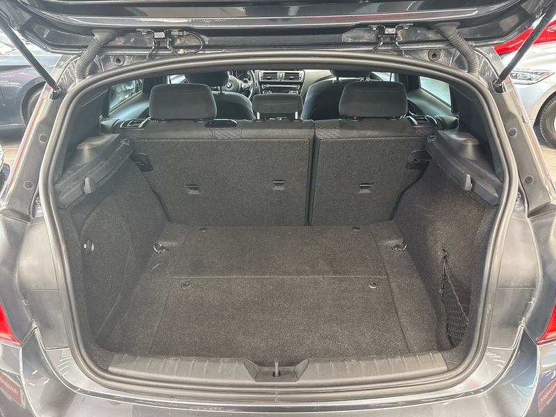 BMW M135i vaihtoauto