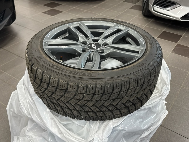 BMW M135i vaihtoauto