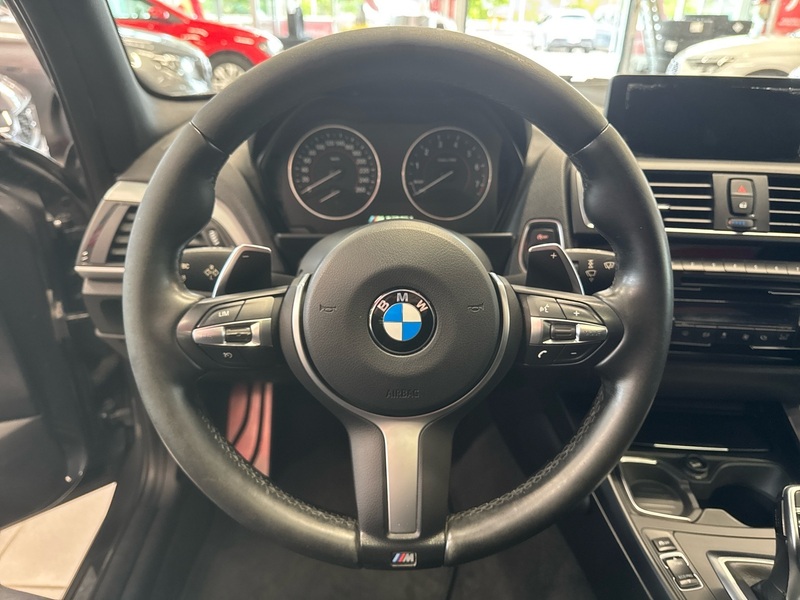 BMW M135i vaihtoauto