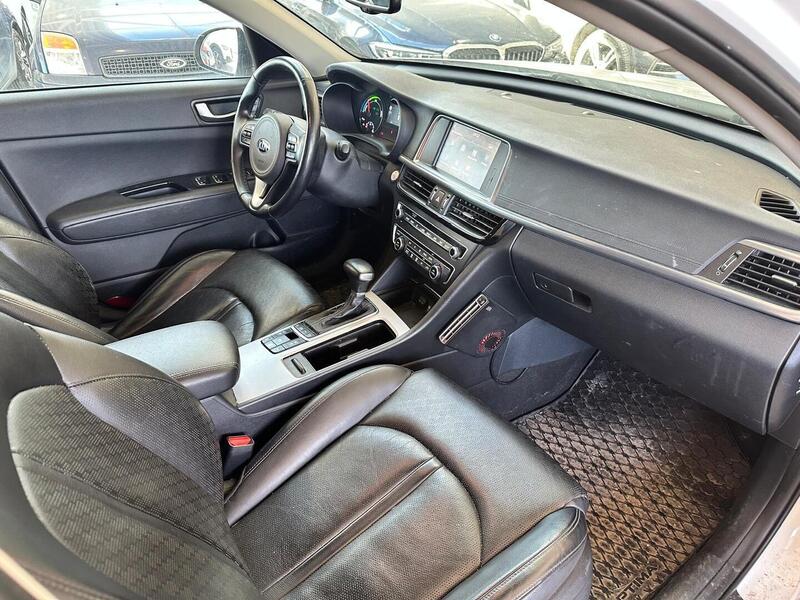 Kia Optima vaihtoauto