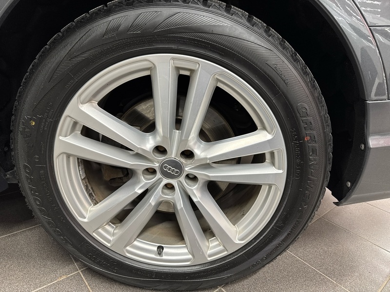 Audi Q7 vaihtoauto