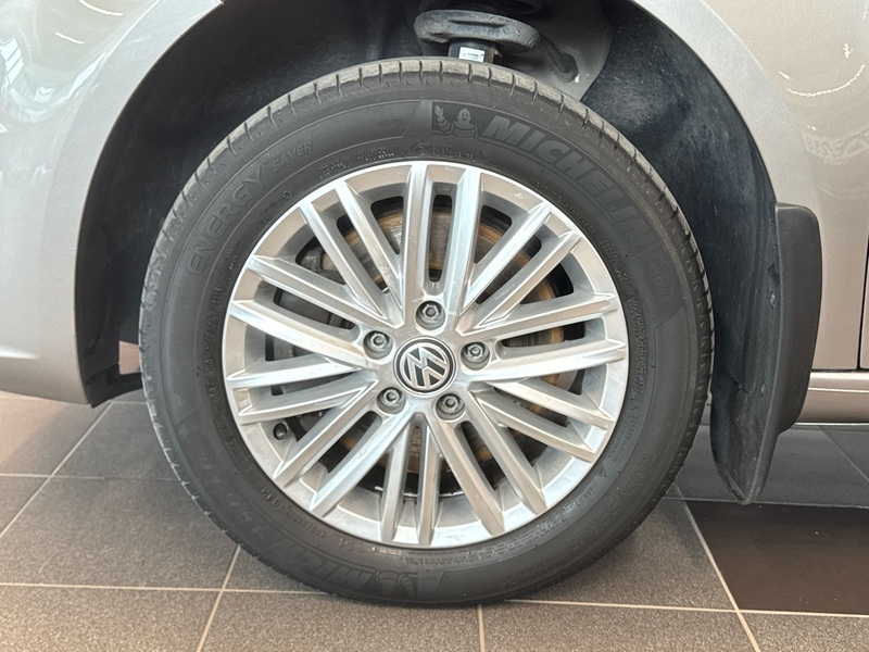 Volkswagen Caddy Maxi vaihtoauto