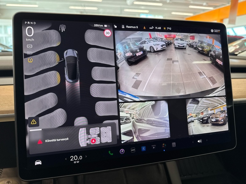 Tesla Model 3 vaihtoauto