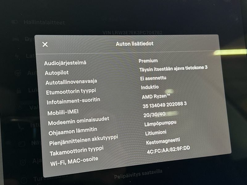 Tesla Model 3 vaihtoauto
