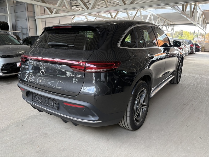 Mercedes-Benz EQC vaihtoauto