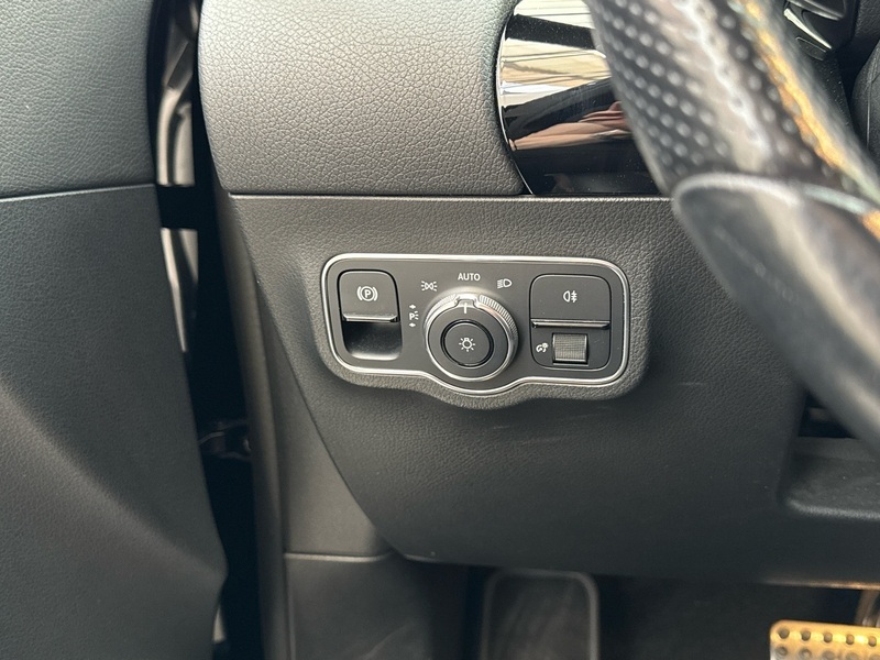 Mercedes-Benz EQA vaihtoauto