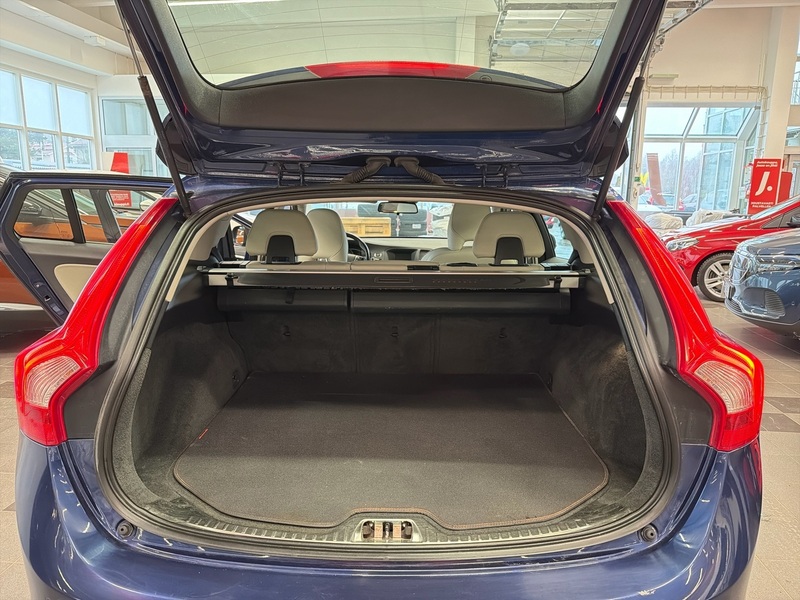 Volvo V60 vaihtoauto