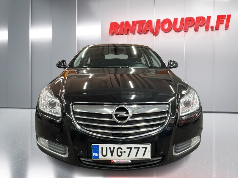 Opel Insignia vaihtoauto