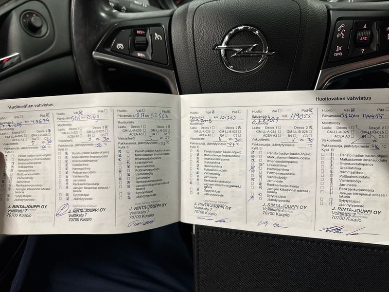 Opel Insignia vaihtoauto