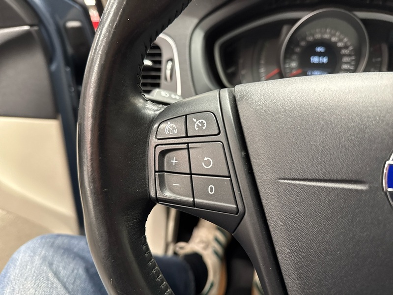 Volvo V40 vaihtoauto