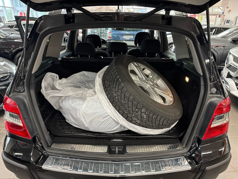 Mercedes-Benz GLK vaihtoauto